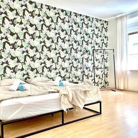 Central Comfy Apartment - Self Check-In Graz Luaran gambar