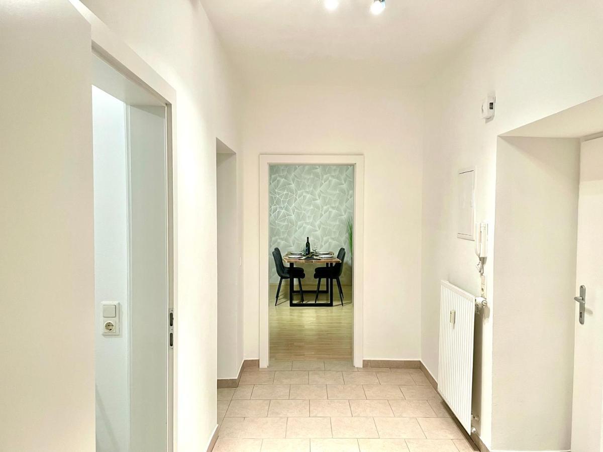 Central Comfy Apartment - Self Check-In Graz Luaran gambar