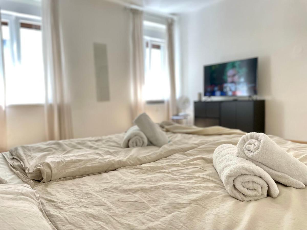 Central Comfy Apartment - Self Check-In Graz Luaran gambar