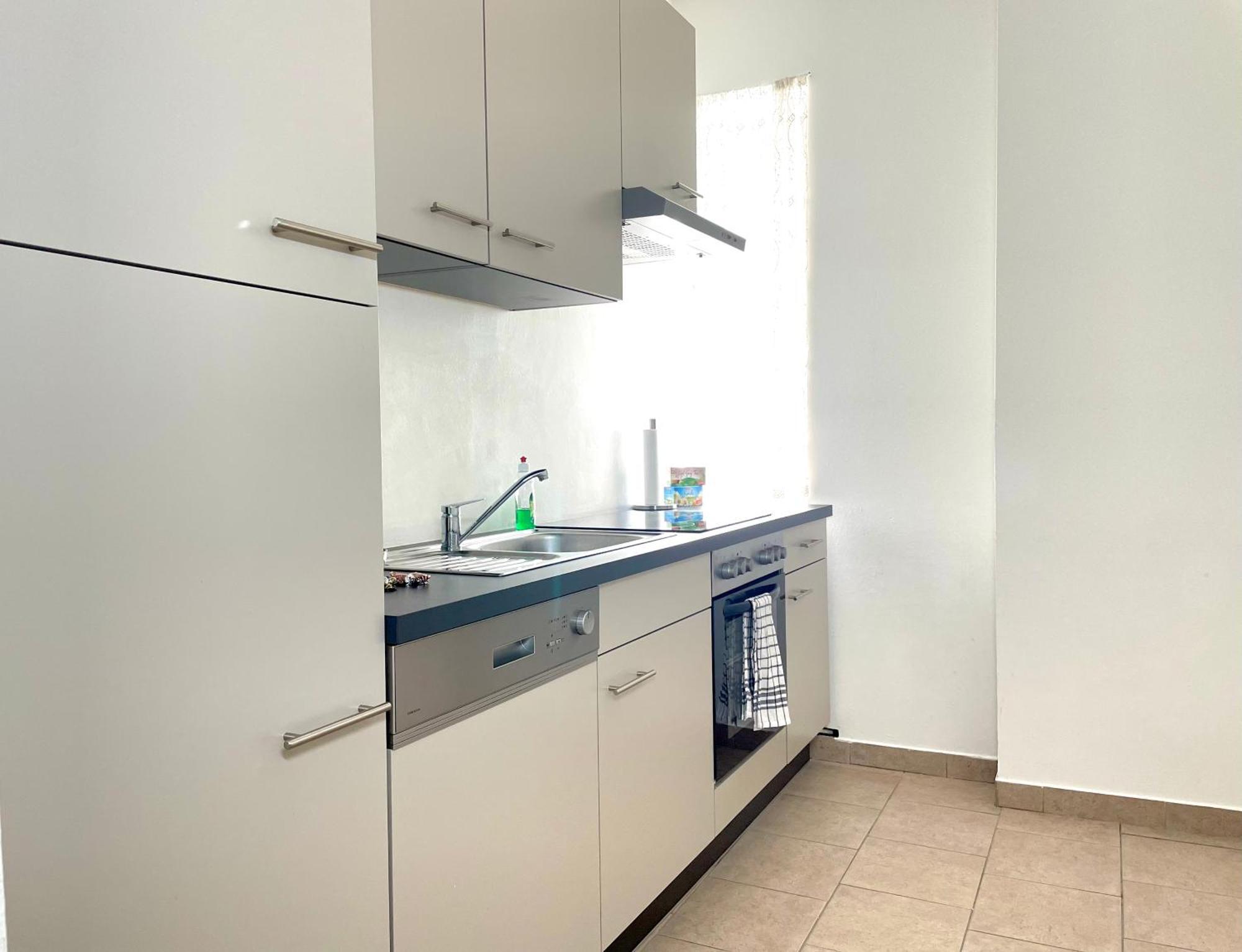 Central Comfy Apartment - Self Check-In Graz Luaran gambar